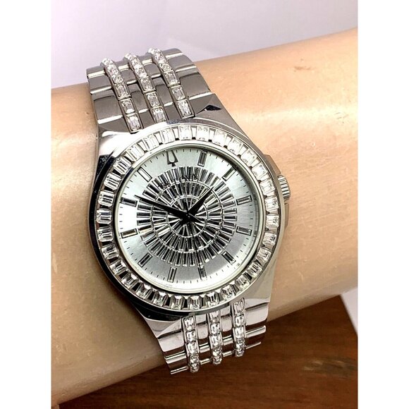 Bulova Men's Watch 96A236 Quartz Swarovski Crystals Silver Dial Stainless Steel - Picture 11 of 14